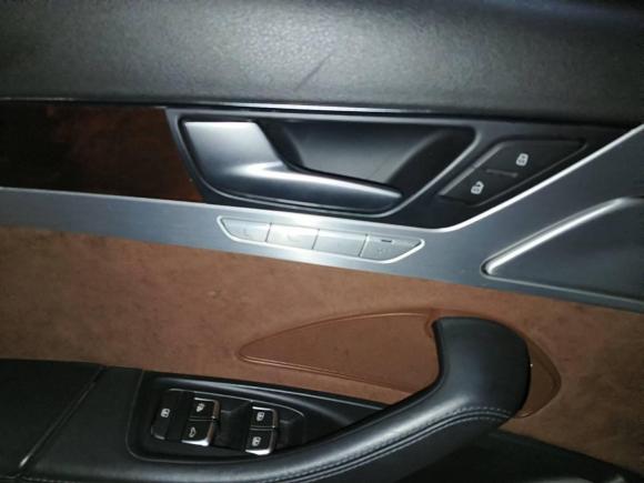 [武汉·鄂A] 二手奥迪奥迪A82014款 A8L 45 TFSI quattro豪华型