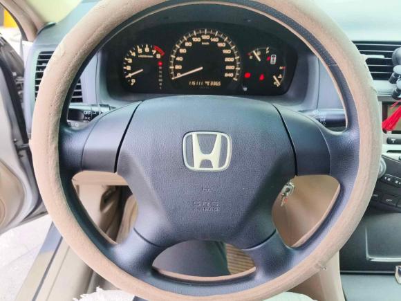 [深圳·粤B] 二手本田雅阁2006款 2.0L 标准版