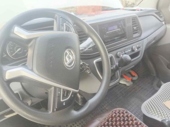 [宁波·苏U] 二手大通新途V802023款 2.0T 手动经典城配王长轴中顶3座