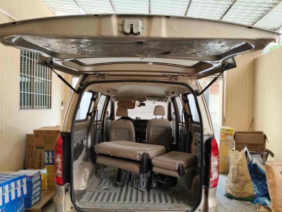 [佛山·粤E] 二手五菱汽车五菱宏光V2019款 1.5L劲取版国VI LAR