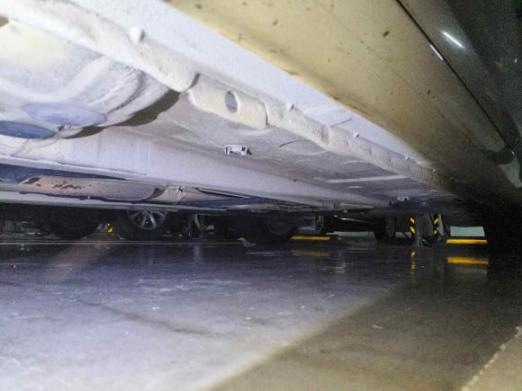 [武汉·鄂A] 二手标致标致4082014款 1.8L 自动豪华版