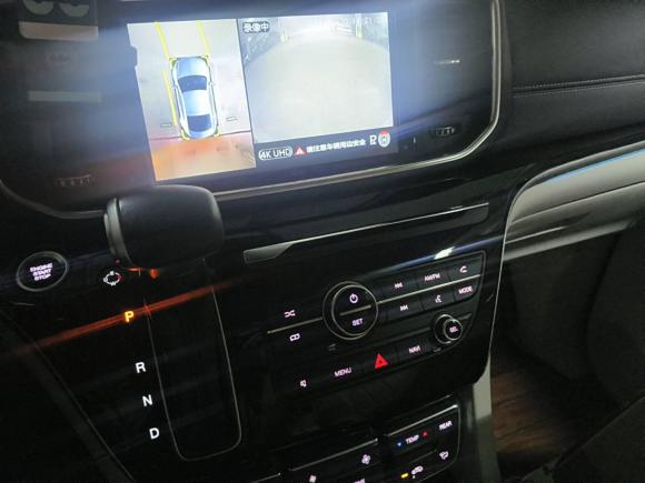 [上海·沪B] 二手广汽传祺传祺M82018款 320T 尊贵版