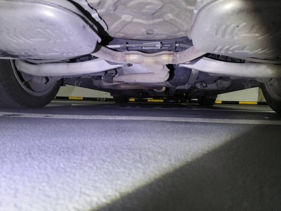 [深圳·粤B] 二手别克君越2011款 2.4L SIDI豪华版