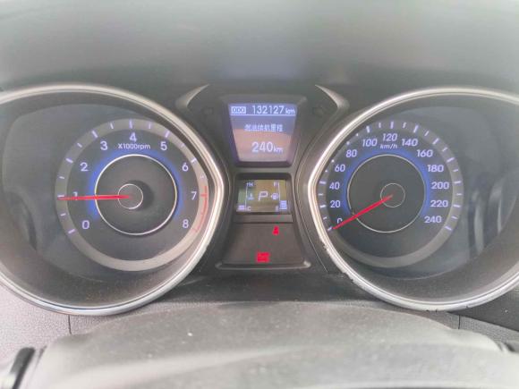 [西安·陕A] 二手现代朗动2013款 1.6L 自动尊贵型