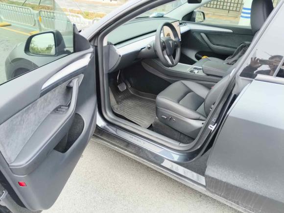 [深圳·粤B] 二手特斯拉Model Y2024款 后轮驱动版