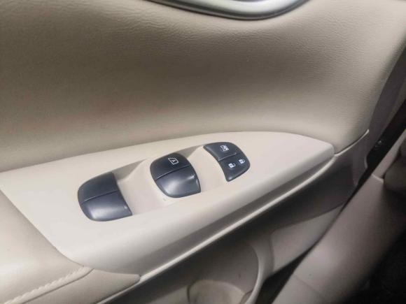 [广州·粤A] 二手日产轩逸2014款 1.6XV CVT尊享版