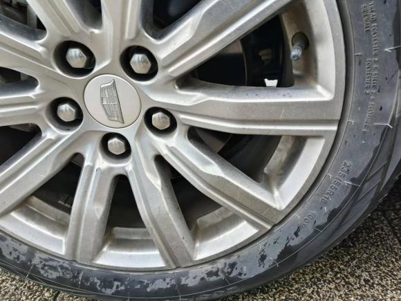 [宁波·浙B] 二手凯迪拉克凯迪拉克XT42018款 28T 两驱豪华型