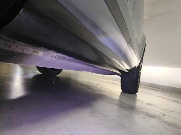 [上海·沪J] 二手路虎揽胜极光2020款 249PS R-DYNAMIC SE 运动科技版