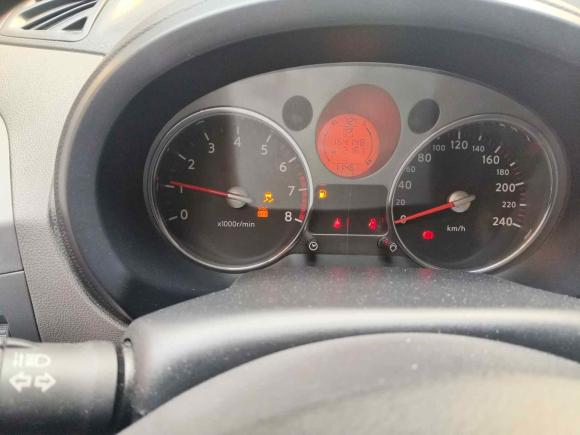 [成都·川A] 二手日产奇骏2010款 2.5L CVT旗舰版 4WD