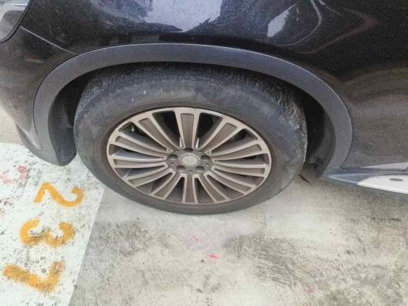 [上海·沪A] 二手奔驰奔驰GLC2016款 GLC 260 4MATIC 动感型