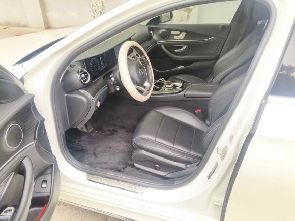 [上海·沪D] 二手奔驰奔驰E级2018款 改款 E 300 L 运动豪华型