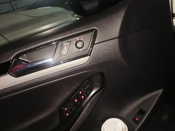 [杭州·浙A] 二手大众速腾2018款 1.6L 自动舒适型