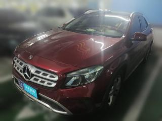 奔驰奔驰GLA2018款 GLA 200 动感型「武汉二手车」「天天拍车」