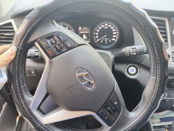 [嘉兴·浙F] 二手现代途胜2015款 1.6T 双离合两驱智能型