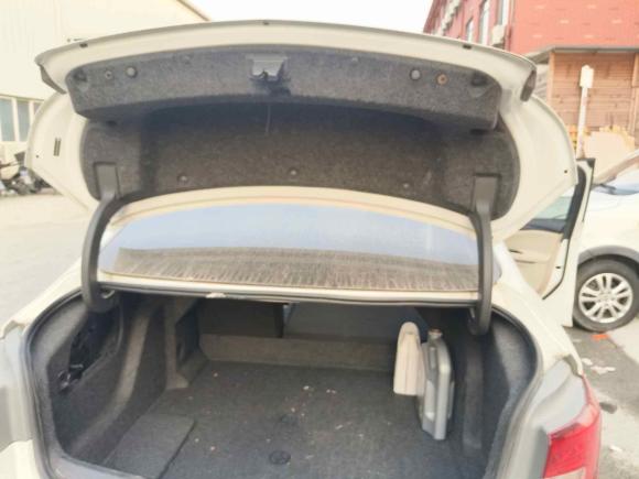 [上海·沪C] 二手别克威朗2018款 三厢 15S 自动领先型