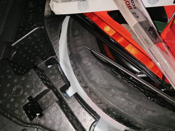 [武汉·鄂W] 二手路虎发现神行2018款 240PS SE版