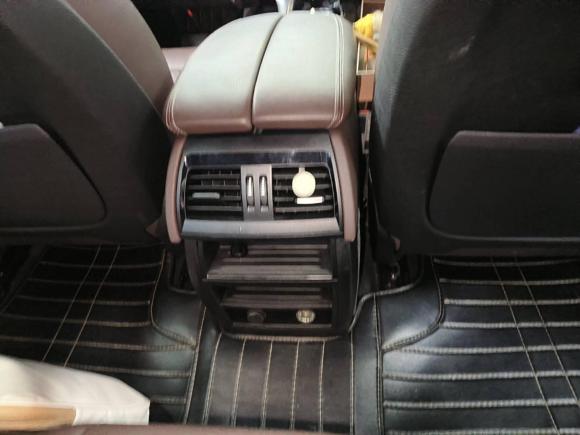 [上海·沪D] 二手宝马宝马X52017款 xDrive35i 典雅型