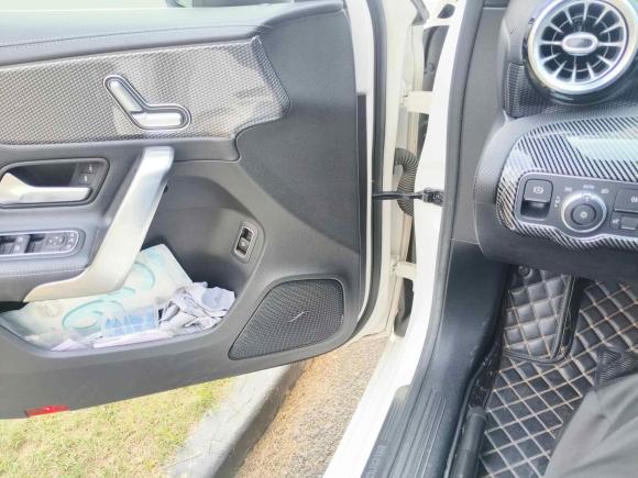 [上海·沪E] 二手奔驰奔驰A级2020款 A 200 L 运动轿车