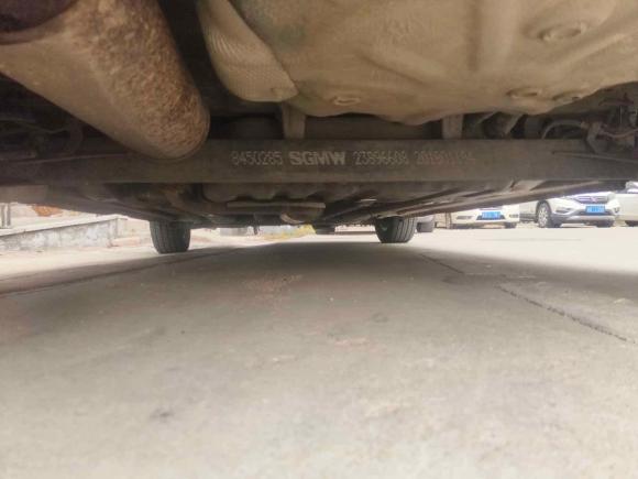 [青岛·鲁B] 二手宝骏宝骏3102017款 1.5L 自动舒适型