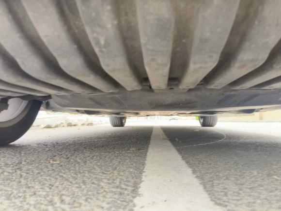 [南京·苏A] 二手奔驰奔驰C级2017款 改款 C 200 L 运动版