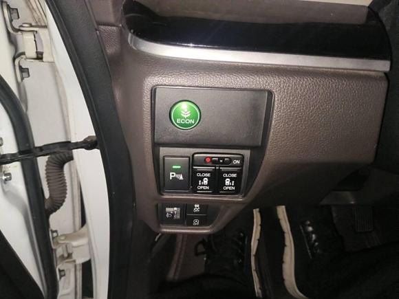 [上海·沪D] 二手本田奥德赛2015款 2.4L 豪华版