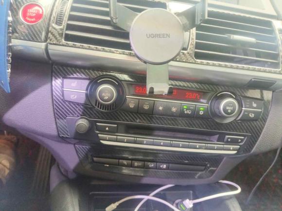 [深圳·粤R] 二手宝马宝马X62011款 xDrive35i