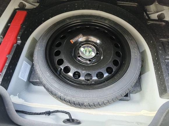 [无锡·苏B] 二手别克威朗2017款 三厢 20T 双离合精英型