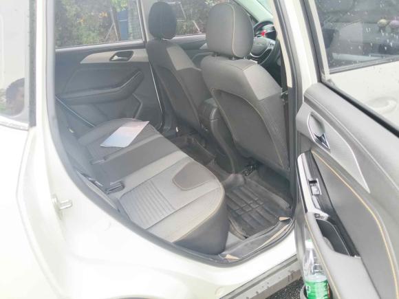 [武汉·鄂A] 二手北京汽车北京X32019款 1.5L 手动荣耀版