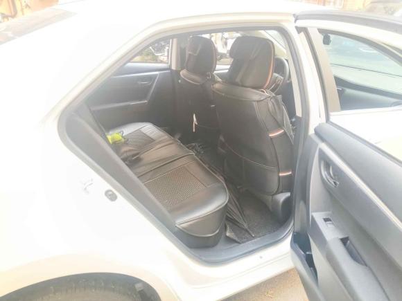 [上海·鄂F] 二手丰田卡罗拉2017款 改款双擎 1.8L E-CVT领先版