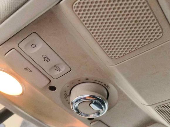 [武汉·鄂A] 二手大众帕萨特2013款 1.8TSI DSG御尊版