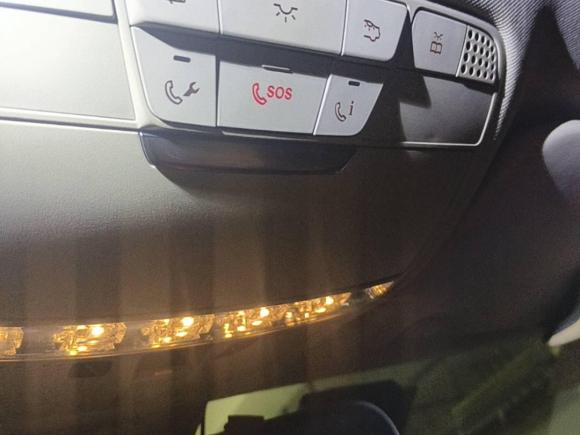 [上海·沪E] 二手奔驰奔驰C级2015款 改款 C 200 L 运动型