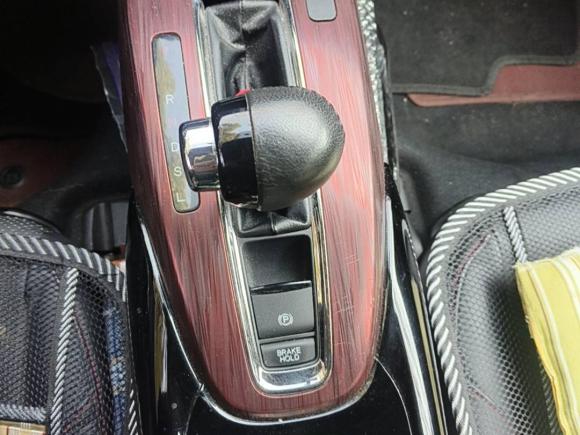 [上海·沪A] 二手本田本田XR-V2015款 1.8L VTi CVT豪华版