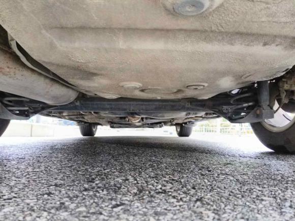 [无锡·苏B] 二手大众朗逸2013款 改款经典 1.6L 自动风尚版