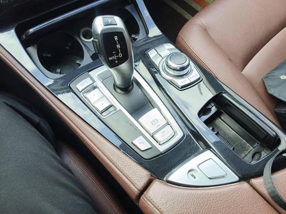 [上海·苏F] 二手宝马宝马5系2014款 520i 典雅型