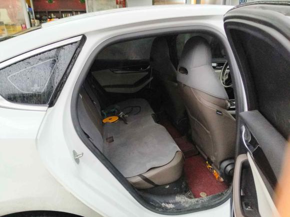 [金华·浙G] 二手比亚迪秦PLUS2023款  冠军版 DM-i 120KM超越型