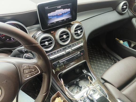 [深圳·粤B] 二手奔驰奔驰GLC2019款 GLC 260 L 4MATIC 动感型