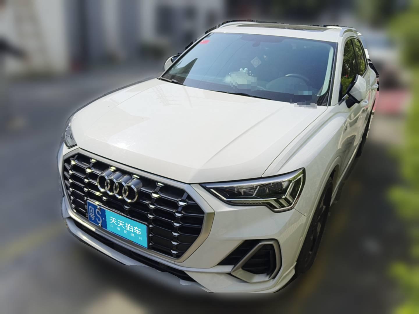 [深圳·粤S] 奥迪奥迪Q32022款 35 TFSI 时尚动感型