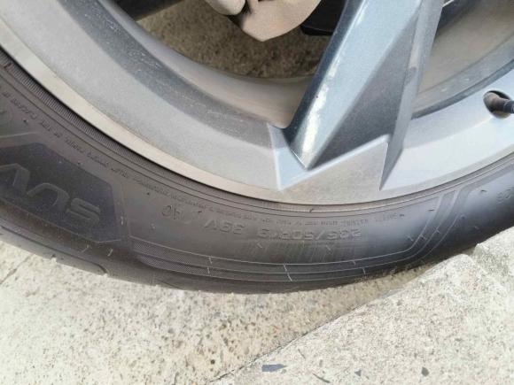 [上海·沪E] 二手奥迪奥迪Q32019款 40 TFSI quattro 时尚动感型