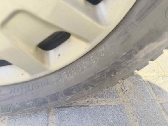 [金华·浙G] 二手福特经典全顺2013款 2.8T柴油厢式运输车短轴中顶JX493ZLQ3A