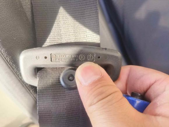 [青岛·鲁B] 二手大众朗逸2015款 1.6L 手动舒适版