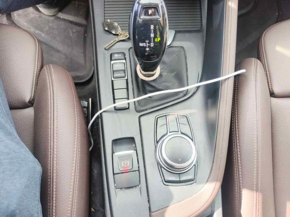 [上海·沪C] 二手宝马宝马X12020款 sDrive25Li 领先型