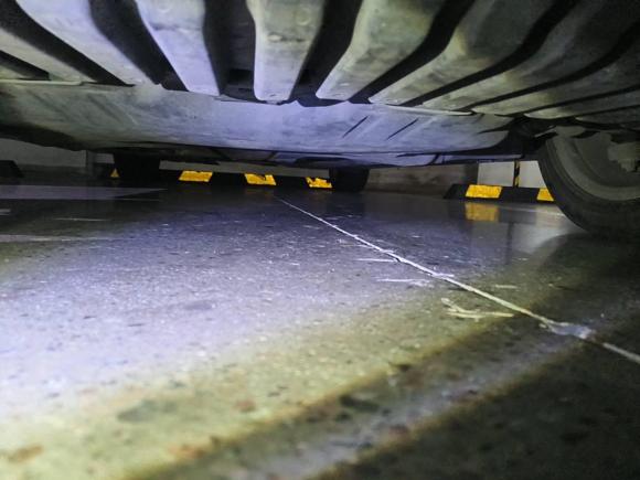 [深圳·粤B] 二手奔驰奔驰C级2018款 C 200 L 运动版