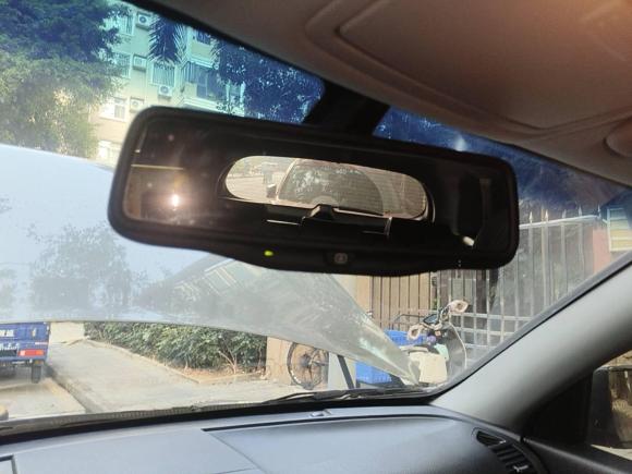 [深圳·粤B] 二手起亚索兰托2009款 2.4L 至尊版