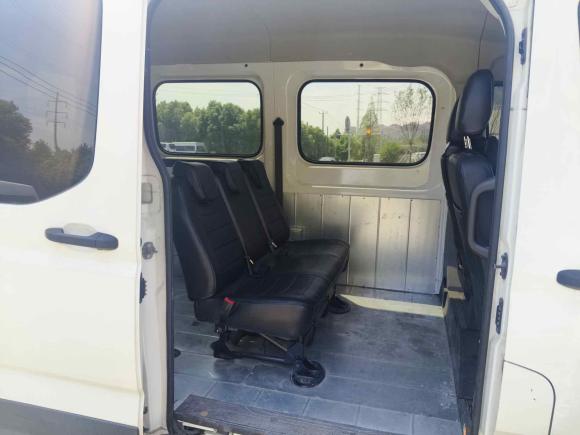 [苏州·苏E] 二手上汽大通MAXUS新途V902020款 2.0TAMT运杰版前驱后单胎短轴高顶6座