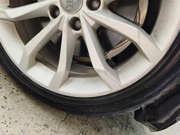 [南通·苏F] 二手奥迪奥迪A4L2018款 30周年年型 40 TFSI 时尚型