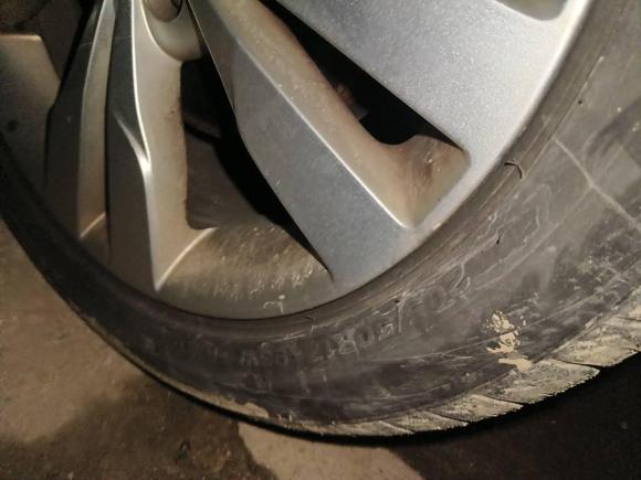 [青岛·鲁B] 二手奇瑞艾瑞泽52016款 1.5L 手动领尚版