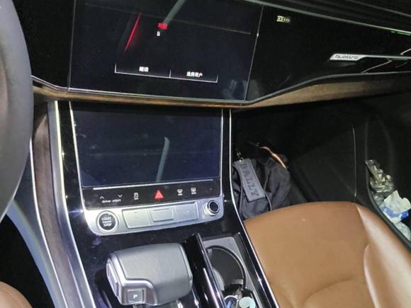 [深圳·粤B] 二手奥迪奥迪Q72021款 55 TFSI quattro S line运动型