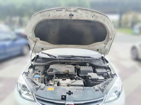 [南京·苏A] 二手荣威荣威3602017款 1.5L 自动豪华版