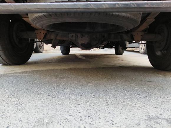 [上海·沪A] 二手依维柯依维柯褒迪2013款 2.8T-A36 客货两用