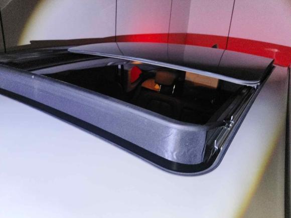 [深圳·苏U] 二手宝马宝马2系旅行车2018款 218i 尊享型运动套装